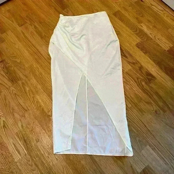 Windsor NWT size M maxi skirt - Picture 1 of 7